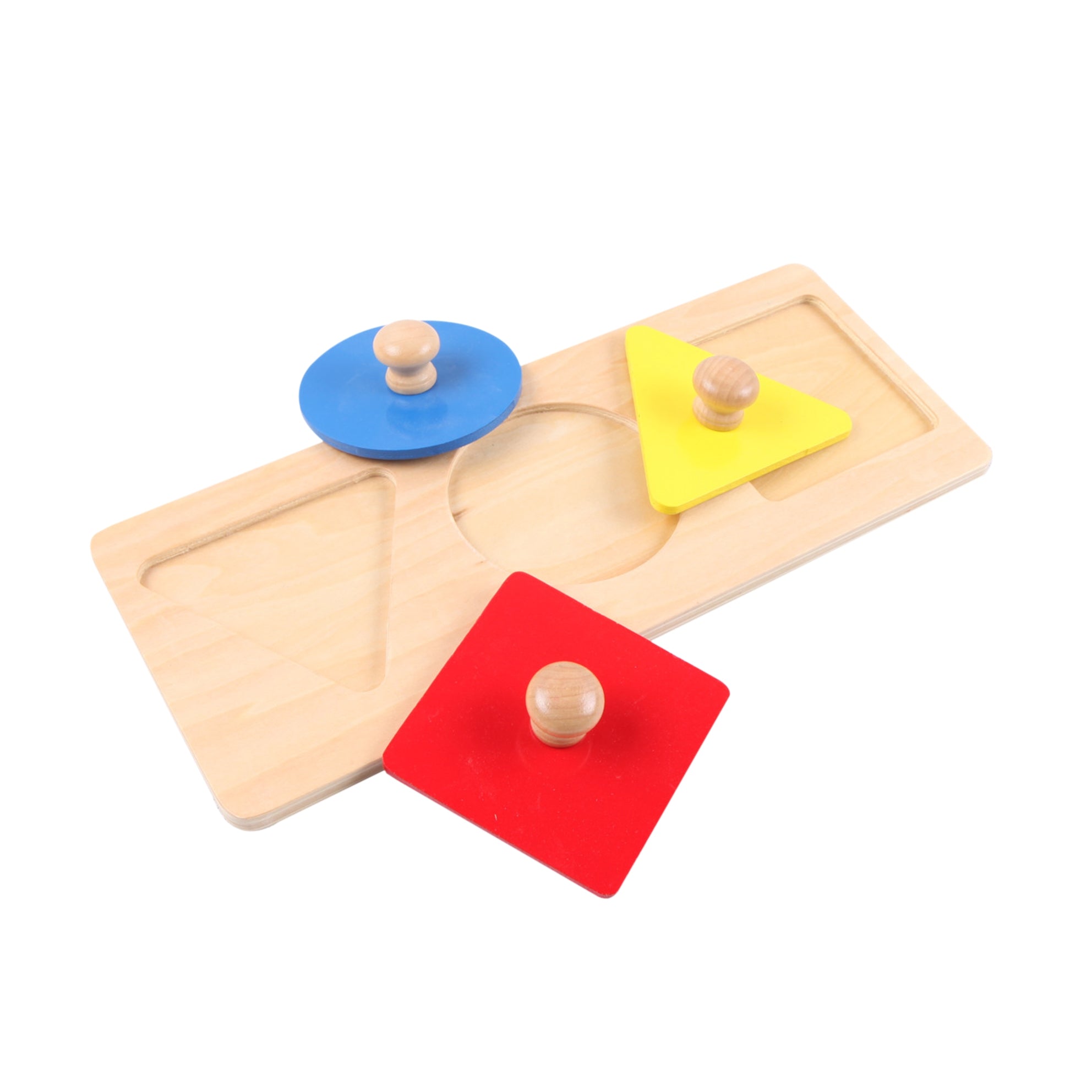 Gros plan sur les boutons de préhension des formes géométriques du puzzle