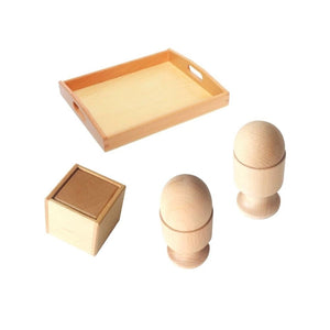 Vue d'ensemble du jeu d'objets 3D en bois sur un plateau