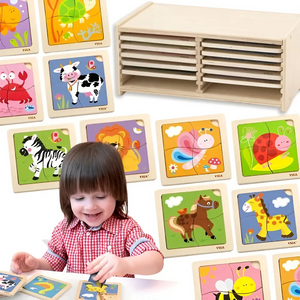 Boîte de rangement ouverte montrant 12 puzzles en bois de 4 pièces chacun