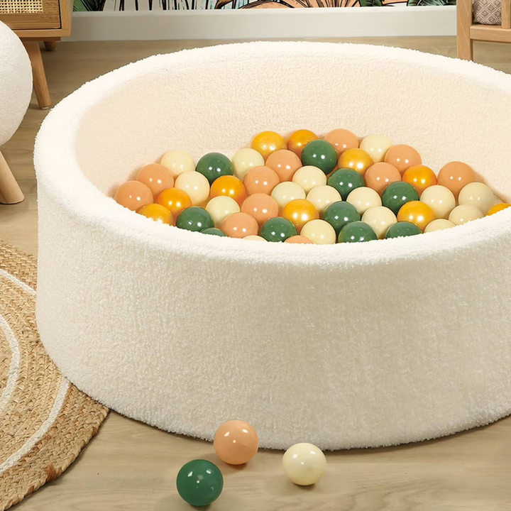 Piscine à balles en mousse LUDI grise avec balles multicolores pour bébé
